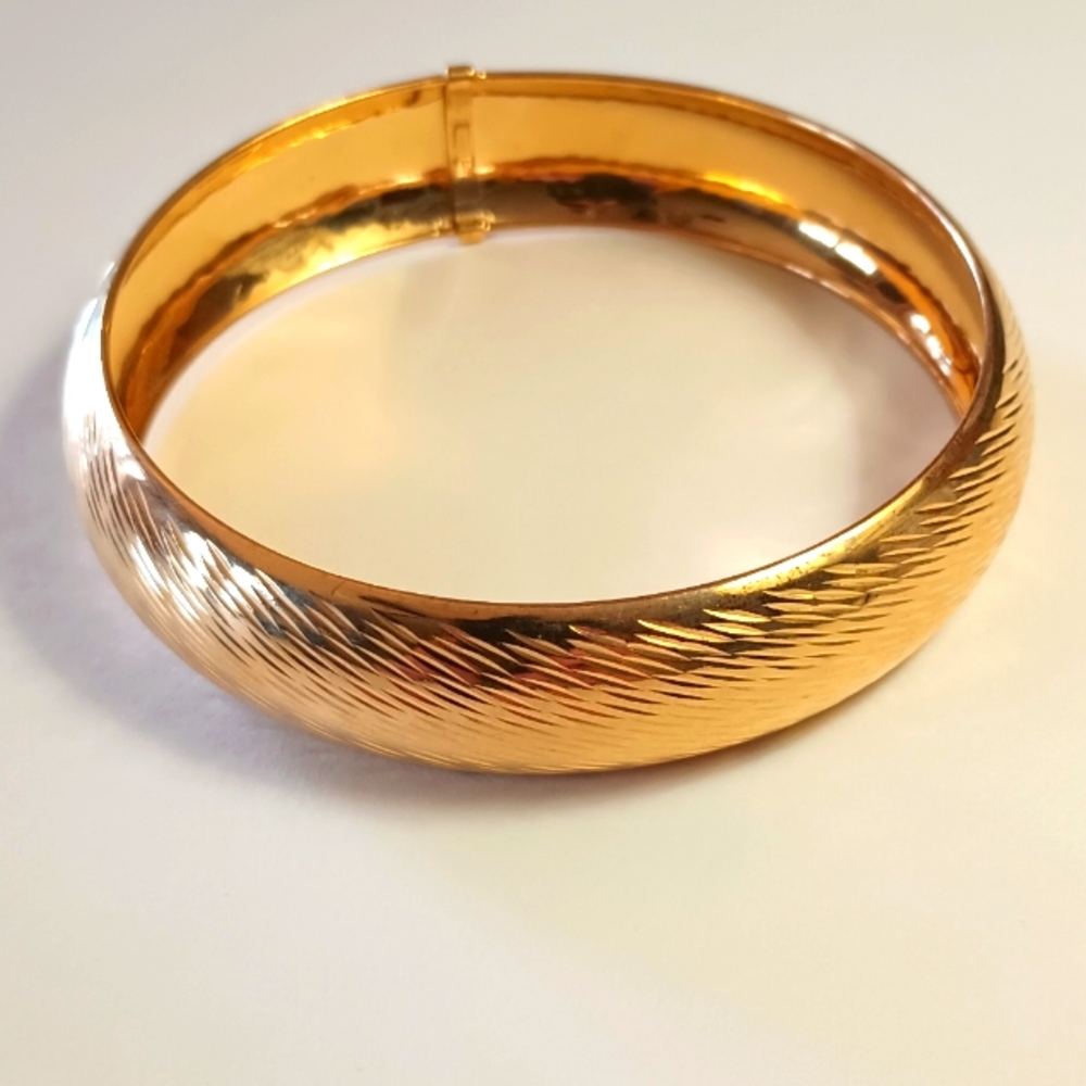 14K Gold Plated Sterling Silver Bangle
